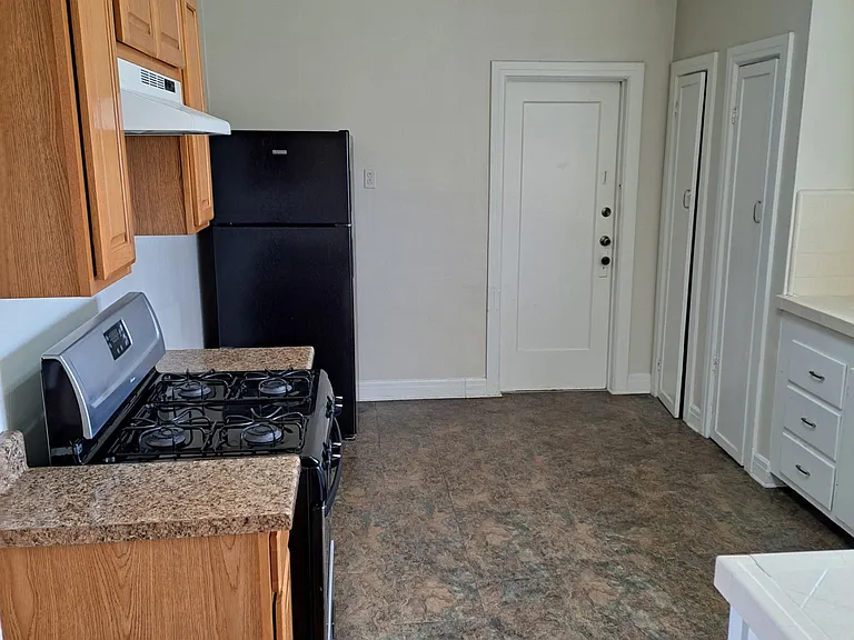 730 Portola Ave #730 — Photo 6