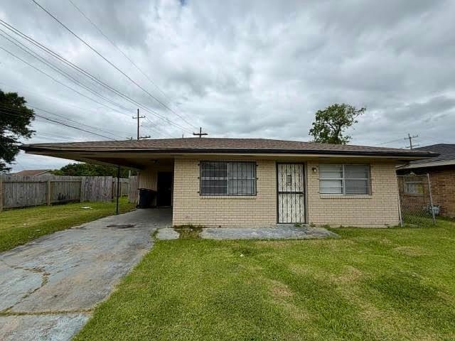 1st image of 524 Ashlawn St