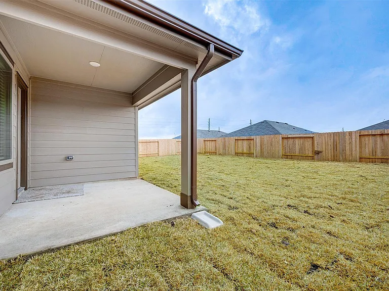 1710 Goose Island Ln — Photo 47