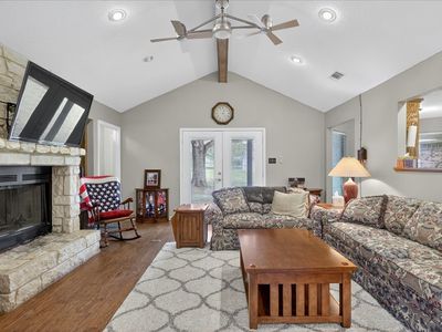 8401 Taylor Ranch Loop, Kaufman, TX, 75142
