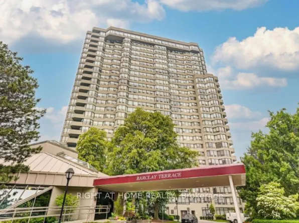 1320 Islington Ave #1003, Toronto, ON M9A 5C6