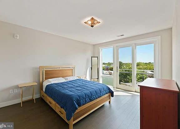 Main bedroom