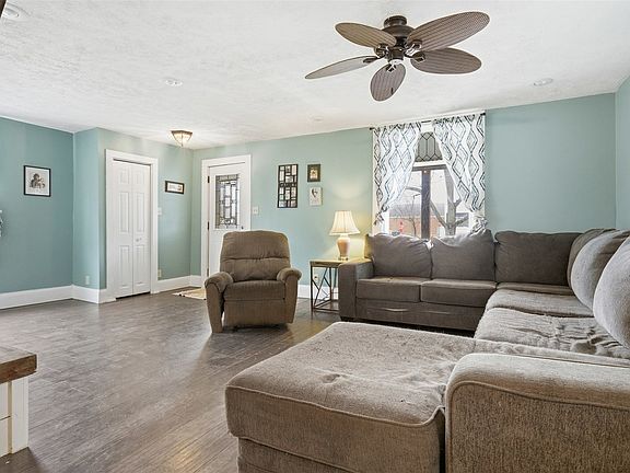 4th image of 507 NW Race St