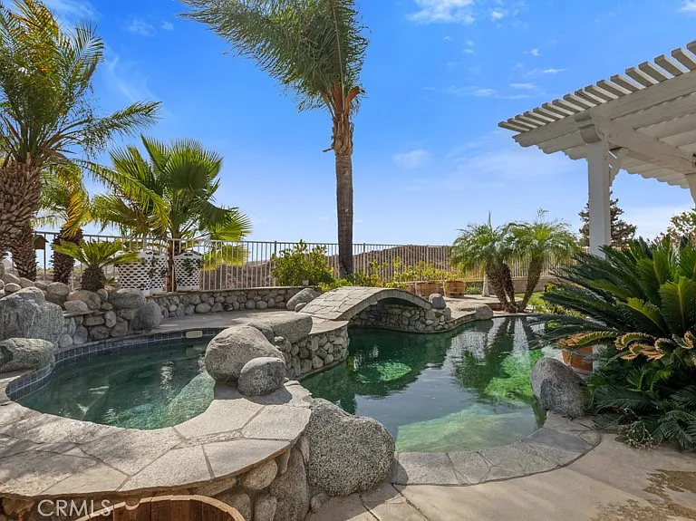 22244 Circle J Ranch Rd — Photo 48