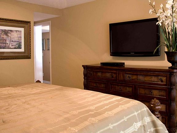 4th image of 5375 Ortega Farms Blvd Unit 1001