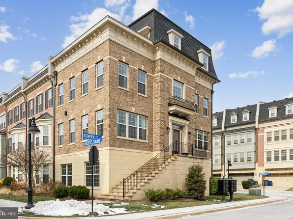 811 Admirals Way #315, Oxon Hill, MD 20745