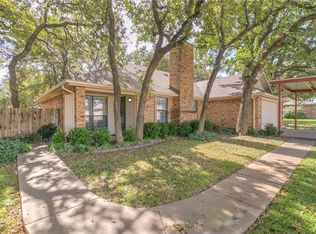 307 Prairie Ln, Granbury, TX 76048