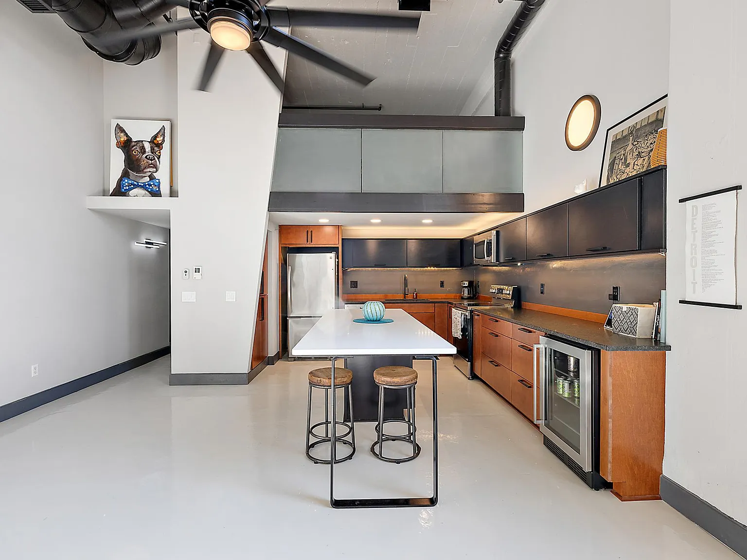 1 bed, 1224 sqft, $2,450 — Photo 2