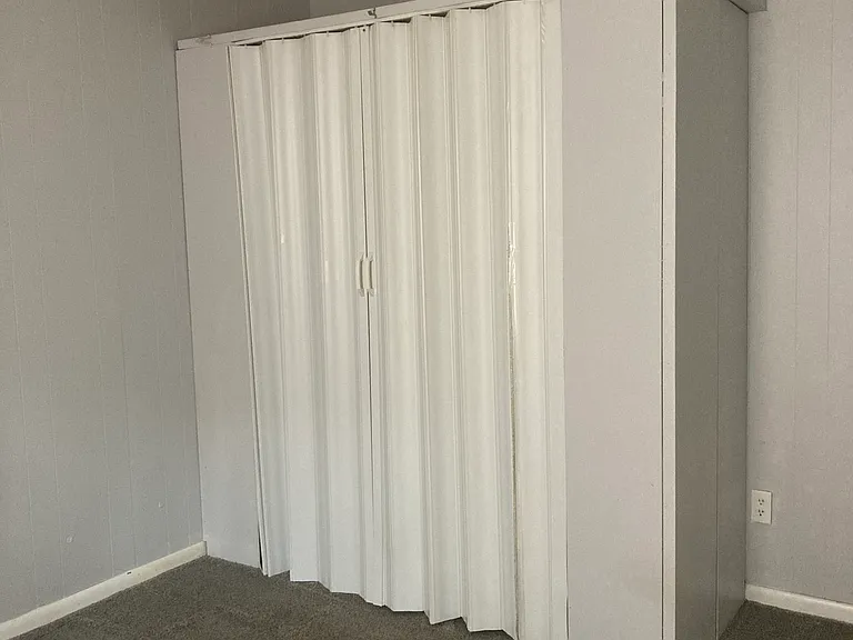 806 N Aurora St #1 — Photo 3