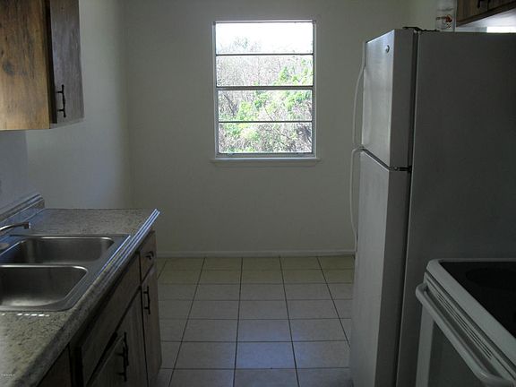 5th image of 4465 Barna Ave