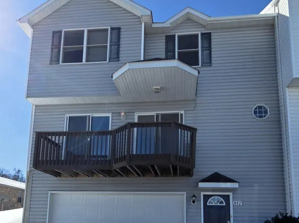 872 Camelot Ln, Harrisonburg, VA 22801