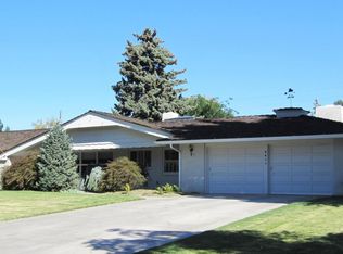 4411 Snowmountain Rd, Yakima, WA 98908