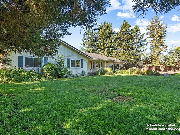 2nd image of 1894 E Cotati Ave