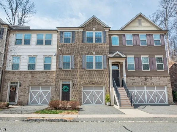 94 Albert Ct, Randolph Twp., NJ 07869