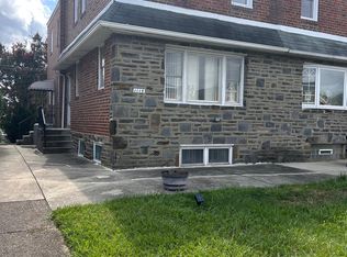 1114 Brighton St, Philadelphia, PA 19111