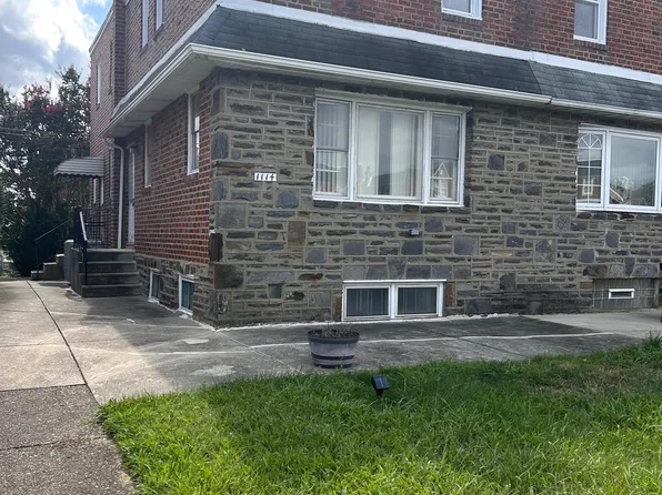 1114 Brighton St, Philadelphia, PA 19111
