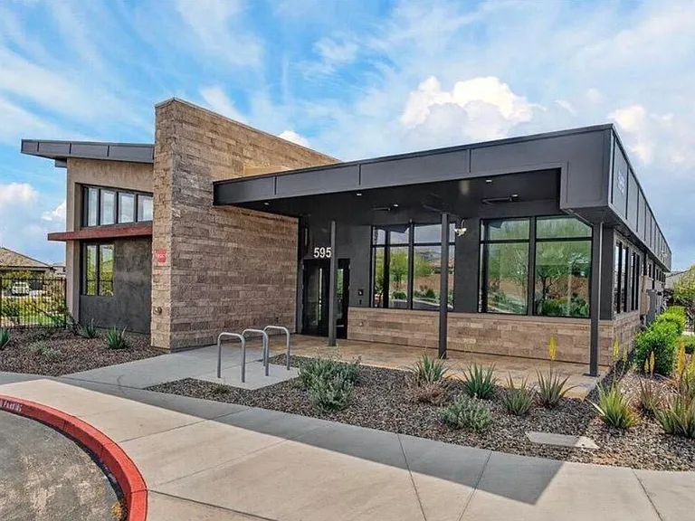5936 E Adobe Dr — Photo 24
