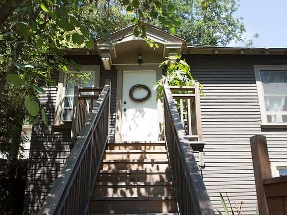 2nd image of 1415 N Alvarado St