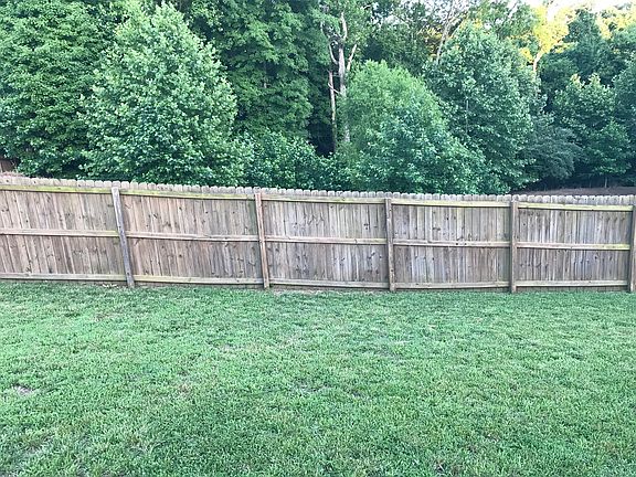 2nd image of 640 Hidden Valley Dr
