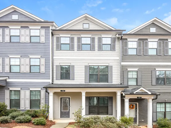 759 Calvin Park Dr, Ball Ground, GA 30107