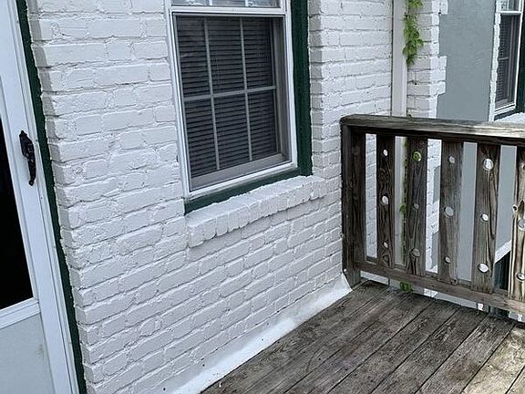 2nd image of 404 N Cleveland St APT 5