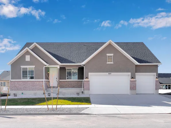 1909 E Burger St #1417, Lake Point, UT 84074