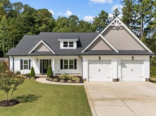 124 Buckhaven Ct, Holly Springs, NC 27540