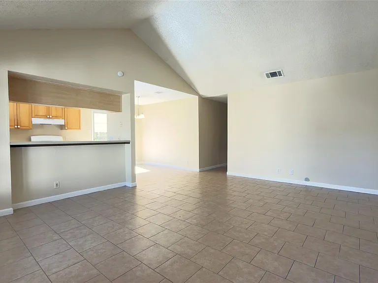 10708 Lanshire Dr #A — Photo 3
