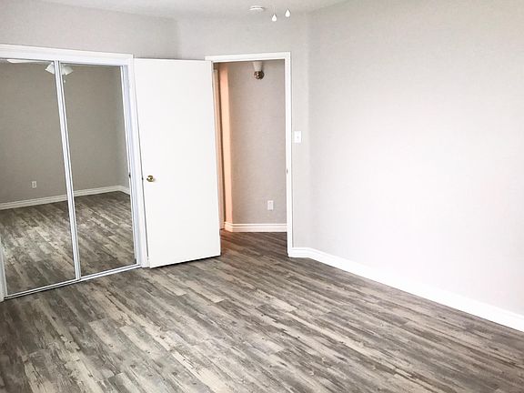 3rd image of 3064 Adams Ave