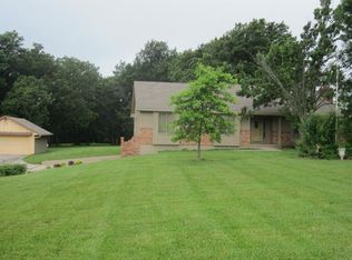 14212 S Smart Rd, Lees Summit, MO 64086