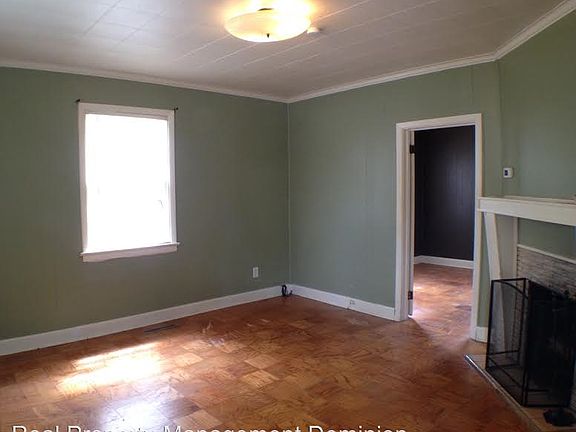 4th image of 10203 Warwick Blvd #A