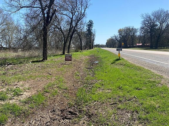 3rd image of 10486 N State Highway 78