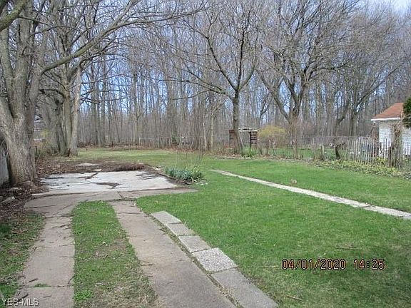 2nd image of 4424 Muriel Ave