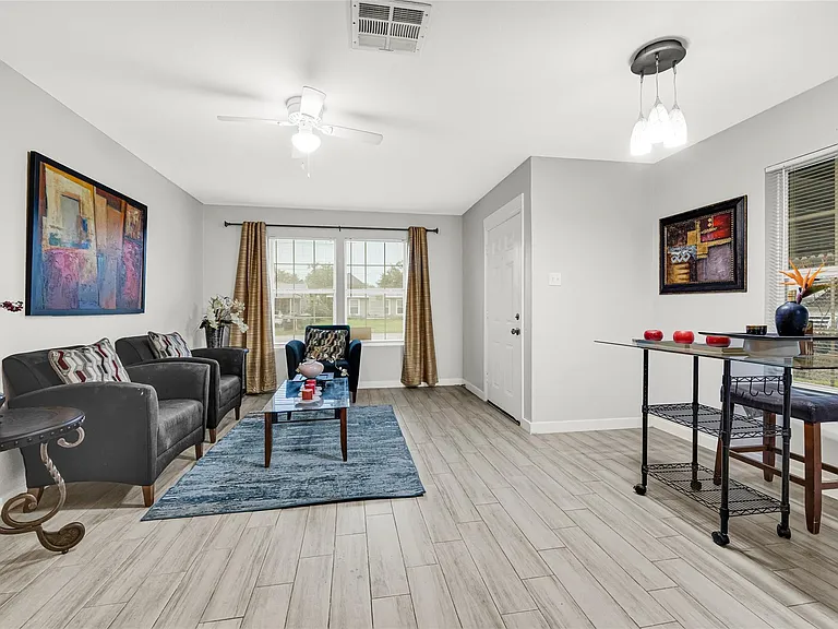 5009 Bataan Rd — Photo 11
