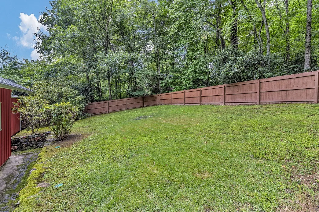 Meeks Rd, Black Mountain — Photo 3