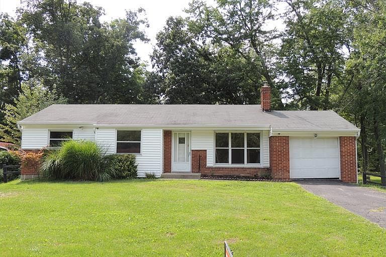 1st image of 4215 Deepwood Ln