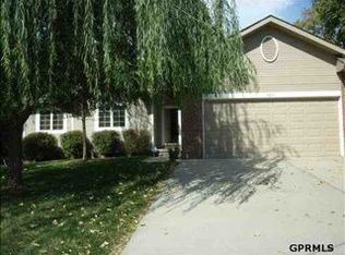 3641 Mormon Cir, Omaha, NE 68112