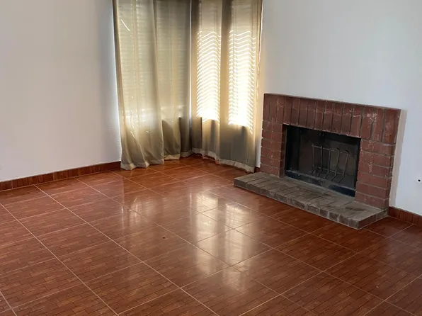 37144 26th St E, Palmdale, CA 93550