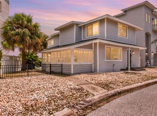 300 BAY PLZ, TREASURE ISLAND, FL 33706
