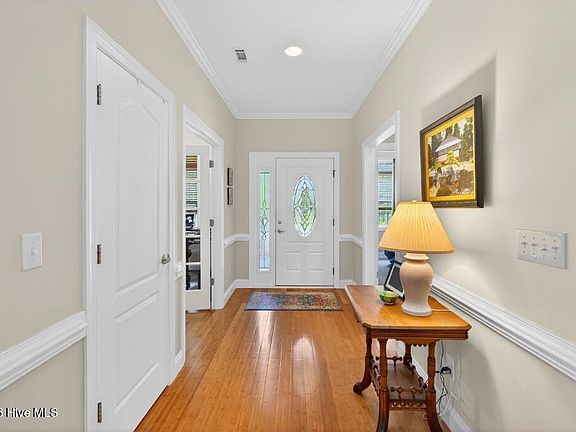 2nd image of 5801 Barbary Coast Drive