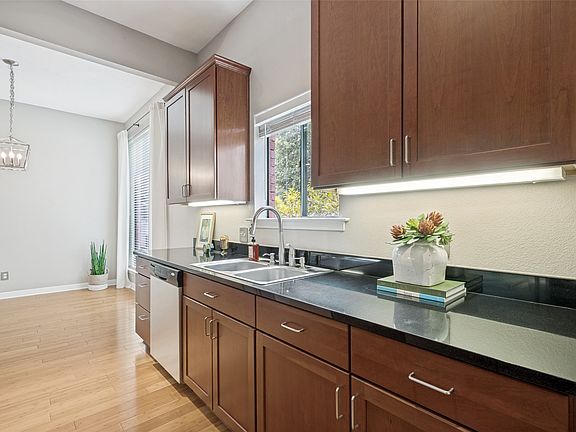 5th image of 4031 Holland Ave APT G