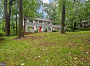 18 Cinnamon Dr, Hockessin, DE 19707