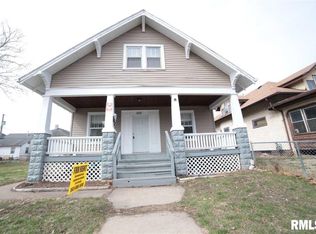 1212 Glenhurst Ct, Rock Island, IL 61201