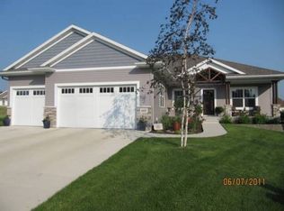 6115 Forest Meadow Ct NE, Cedar Rapids, IA 52411