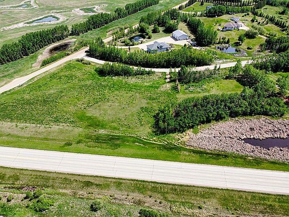3rd image of 46520 Range Road 213 #102