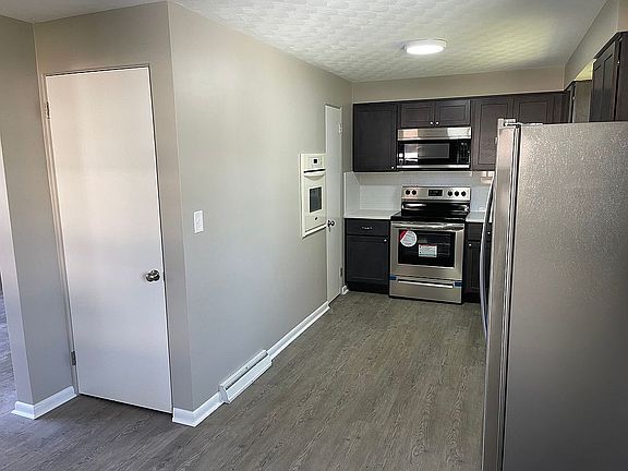 5th image of 202 Nollyn Dr