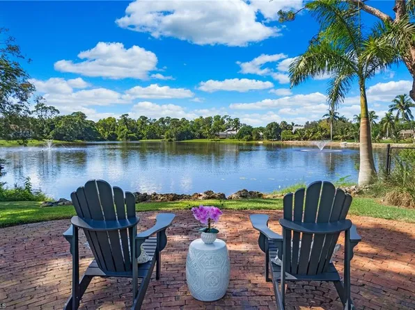 44 Cajeput DR, NAPLES, FL 34108