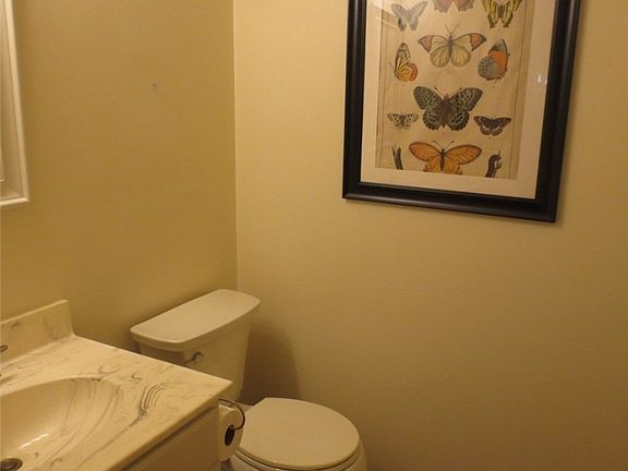 5th image of 696 Crownwood Ct