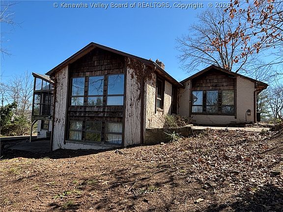 6th image of this home