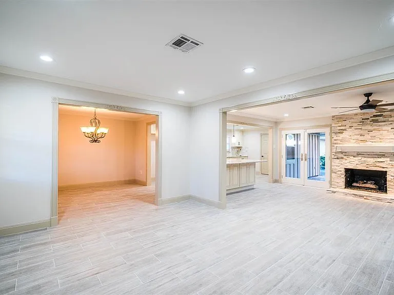 5046 Yarwell Dr — Photo 7